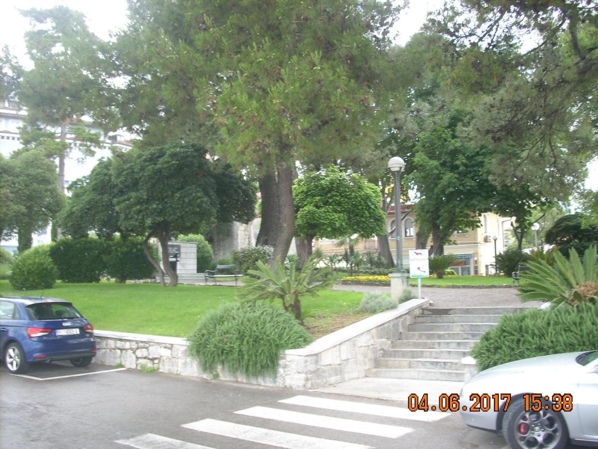 Apartment At Sea Lovran Εξωτερικό φωτογραφία