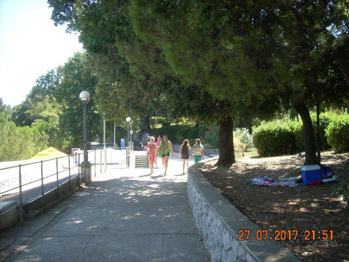 Apartment At Sea Lovran Εξωτερικό φωτογραφία